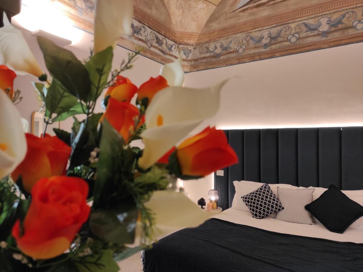 1940 Luxury Accommodations By Wonderful Italy Ostuni Bagian luar foto