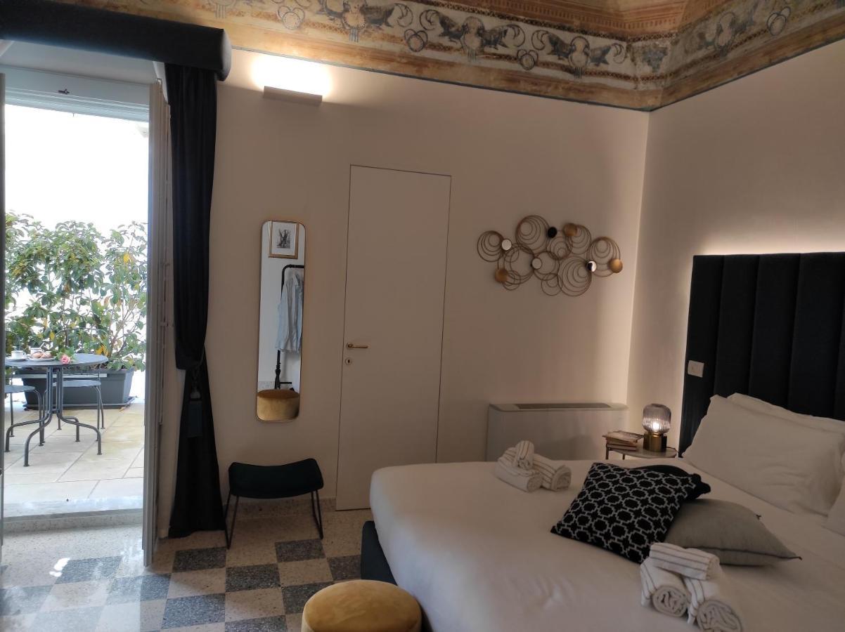 1940 Luxury Accommodations By Wonderful Italy Ostuni Bagian luar foto